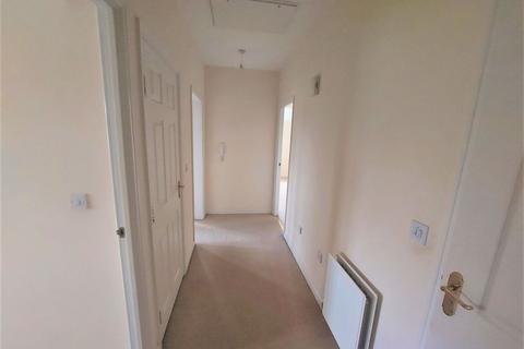 16 Collingtree Court, Solihull, B92 7HU