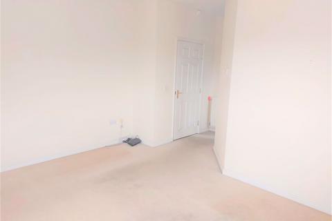 16 Collingtree Court, Solihull, B92 7HU