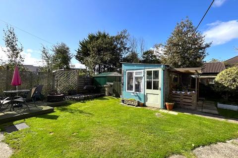 2 bedroom bungalow for sale - Pound Close, Ilton