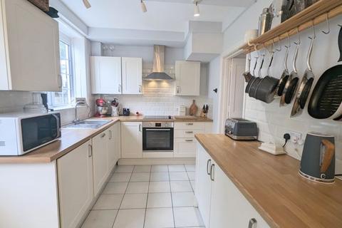 3 bedroom semi-detached house for sale, St. Martins Hill, Holton Heath, Poole
