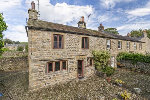 2 bedroom end of terrace house for sale - The Green, Long Preston, Skipton, North Yorkshire