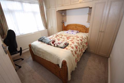 92 Wentworth Road, Southall, UB2 5TT