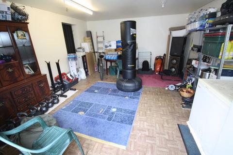 92 Wentworth Road, Southall, UB2 5TT