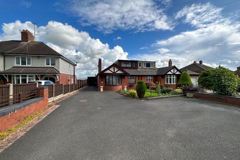 2 bedroom semi-detached bungalow for sale - Bemersley Road, Ball Green, Stoke-on-Trent, ST6