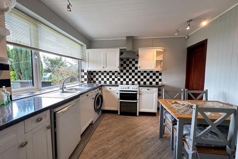 24 Bemersley Road, Stoke-on-trent, ST6 8JE
