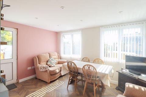 undefined, Dandies Close, Leigh-On-Sea