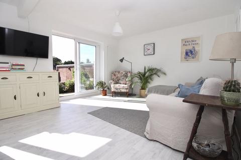 1 Marvin Close, Botley, Southampton, SO30 2EW