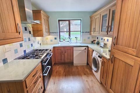 30 Copperfields, High Wycombe, HP12 4AN