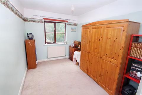 30 Copperfields, High Wycombe, HP12 4AN