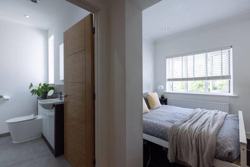 Bed 4 & En Suite