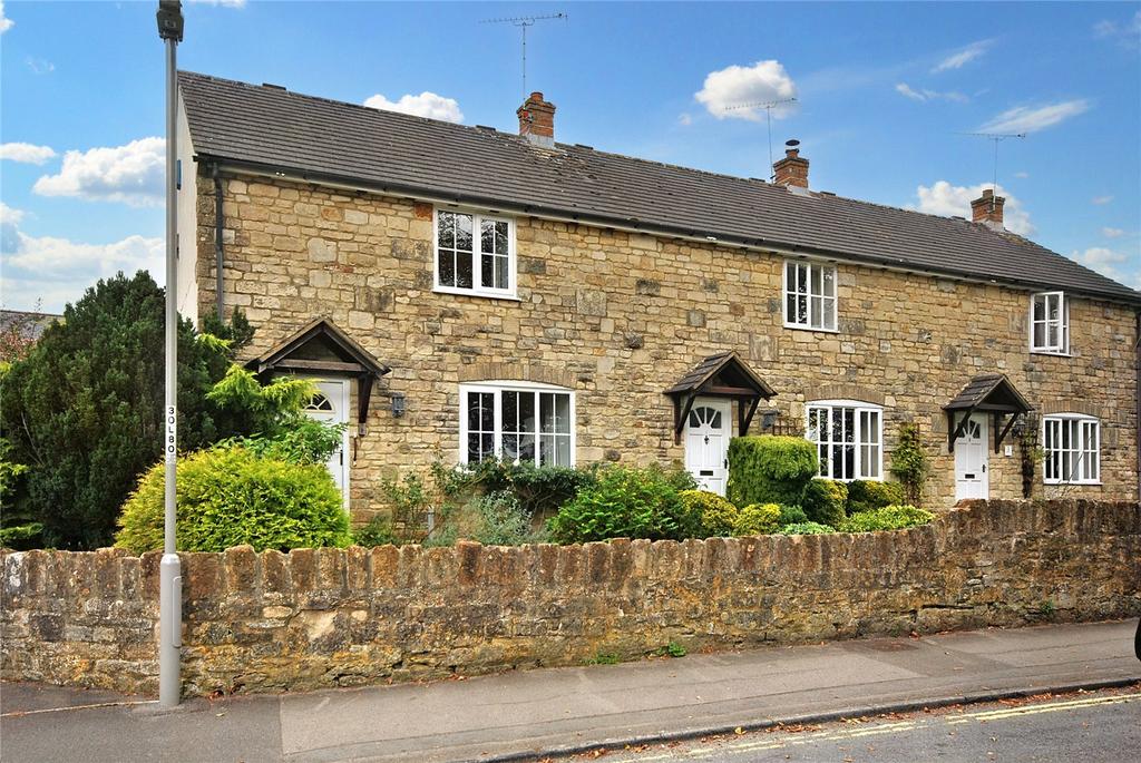 Lenthay Road, Sherborne, DT9 2 bed end of terrace house for sale £315,000