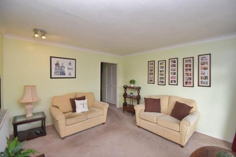 4 bedroom detached villa for sale - Kinnaird Crescent, Bearsden, G61 2BN