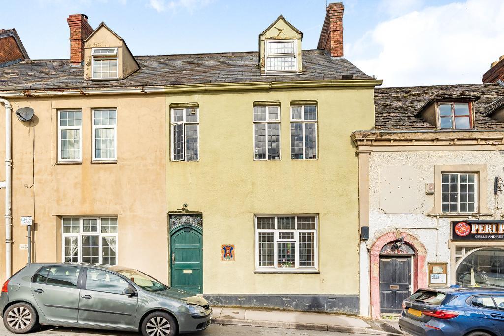 Dursley GL11 3 bed character property for sale £400,000