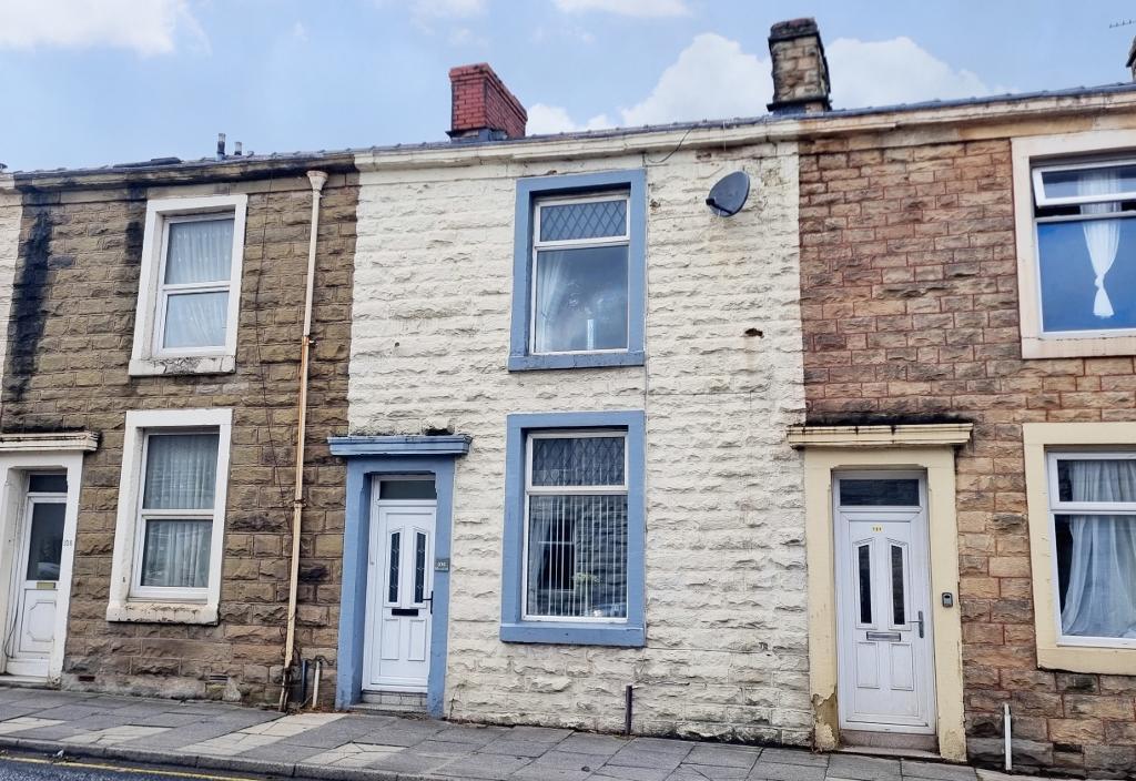 Blackburn Road, Great Harwood, BB6 7DZ 2 bed terraced house for sale