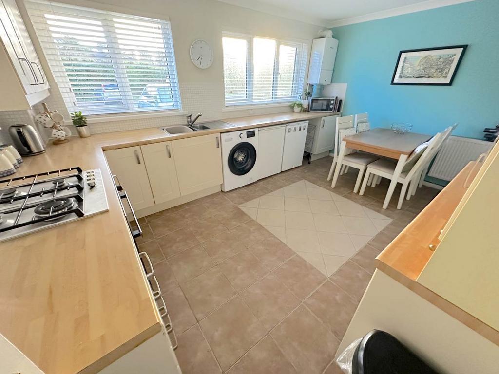 Llys Hendre, Waunfawr, Aberystwyth 3 bed house for sale £265,000