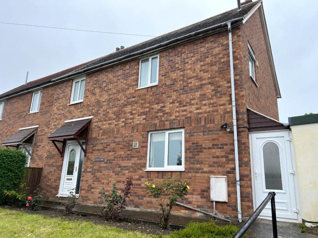 Maes Maelor, Penparcau, Aberystwyth 3 bed house for sale £199,950