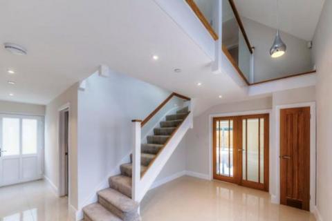 4 bedroom detached house for sale - 77A Station Road, Woburn Sands, Milton Keynes, Buckinghamshire, MK17 8SH