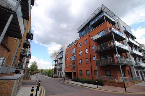 1 bedroom flat for sale - Desvignes Drive, London SE13