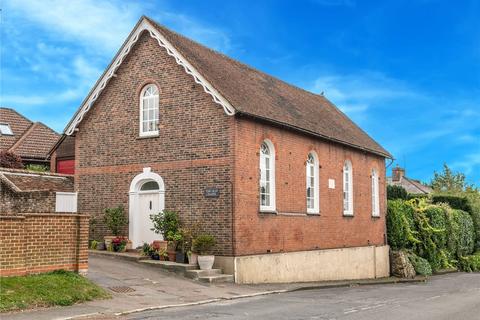 3 bedroom detached house for sale - London Road, Uckfield, East Sussex, TN22