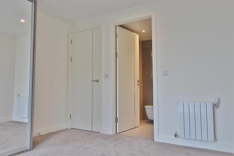 2 bedroom apartment to rent - Duke Of Wellington Avenue, Riverside Royal Arsenal, London, SE18 6EY