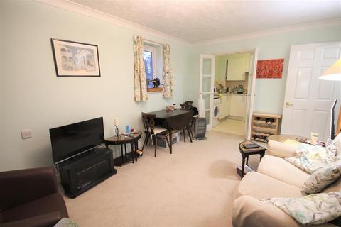 1 bedroom retirement property for sale - St. James Road, East Grinstead, RH19