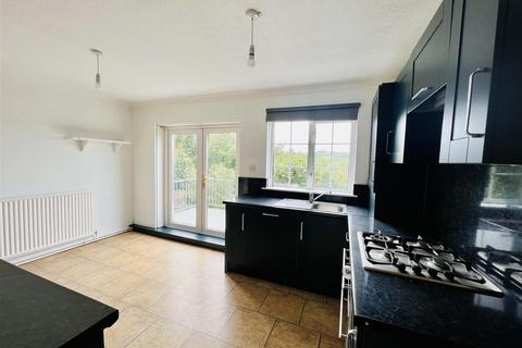 89 Broadmead, Killay, Swansea, SA2 7EJ