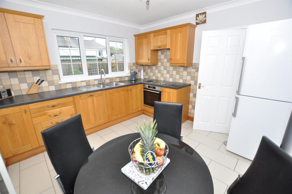 Brithdir, Llangunnor, Carmarthen 4 bed house for sale £415,000