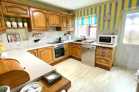 4 bedroom detached house for sale, Marl Gardens, Deganwy