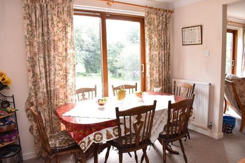 undefined, Ashfield-Cum-Thorpe
