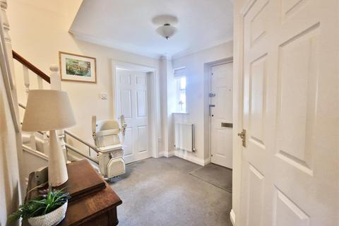 2 Bildeston Gardens, Ipswich, IP4 2UA