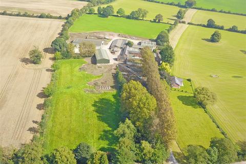 8 bedroom farm house for sale - Parkfields Farm, Cherry Lane, Cheadle, Stoke-On-Trent