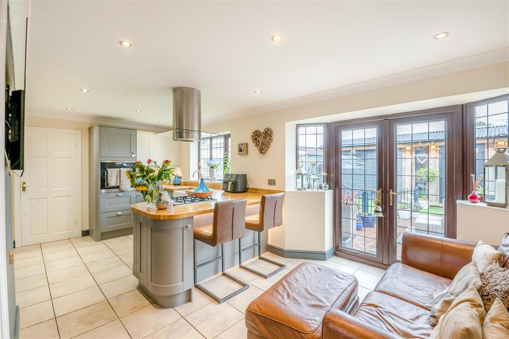 Farndale Road, Skegby, SuttoninAshfield 4 bed detached house for sale