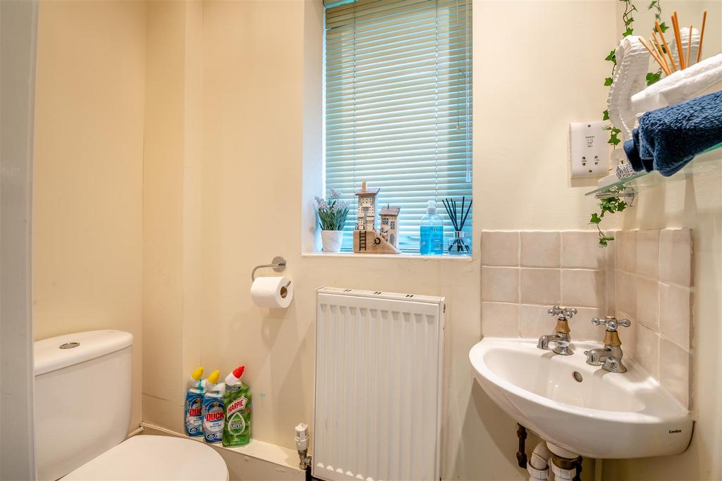 8569882-interior04.jpg
