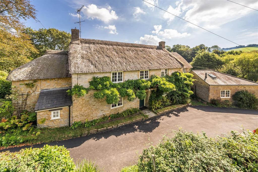 West Milton, Bridport 3 bed detached house for sale £975,000