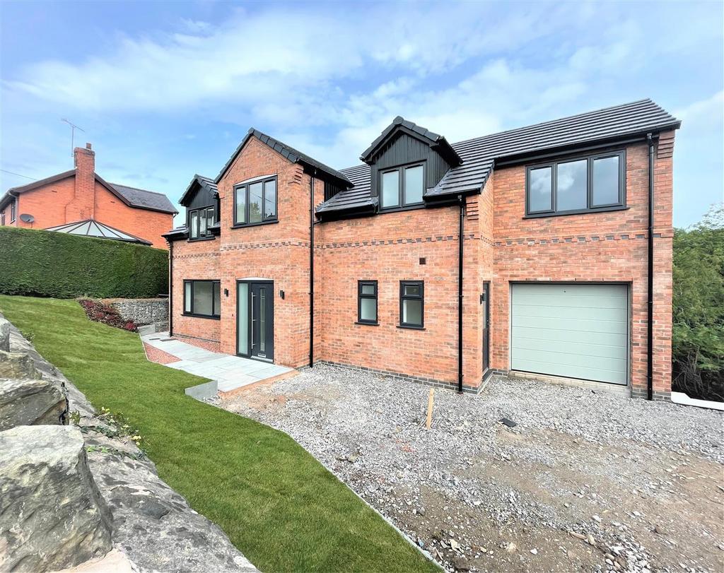 Wrexham Road, Moss, Wrexham 4 bed detached house £1,500 pcm (£346 pw)