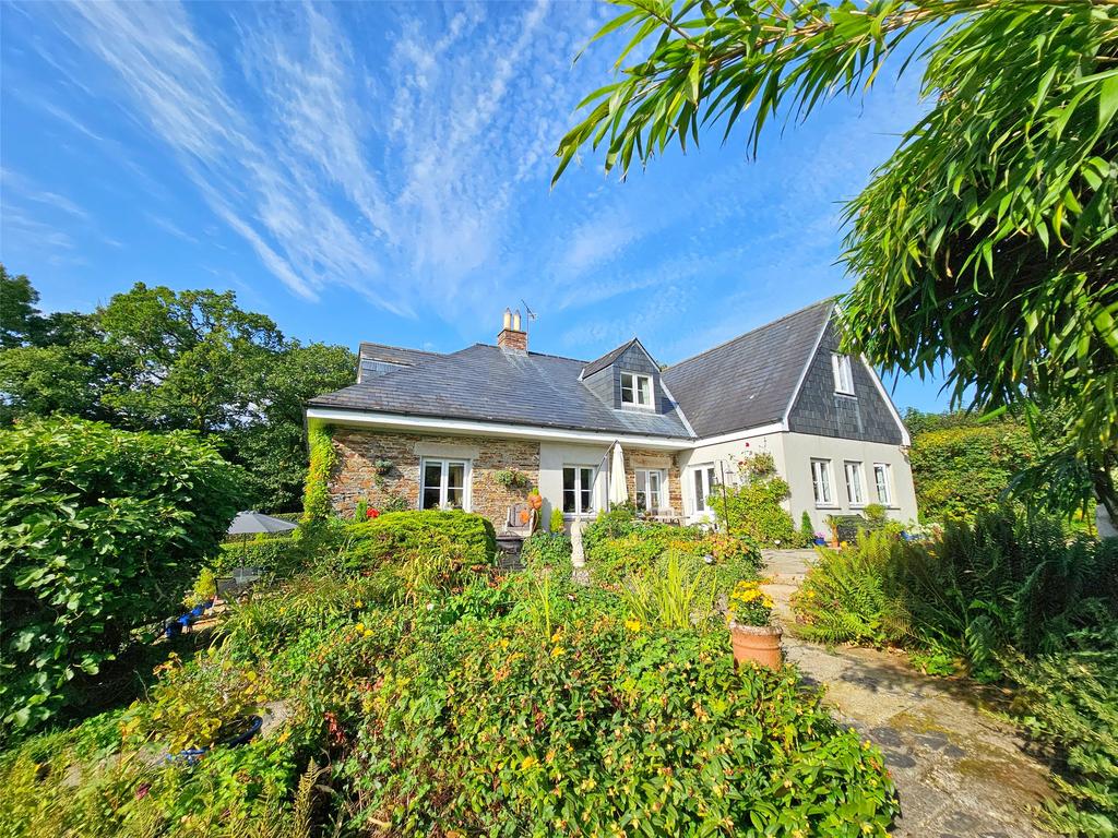 Stoke Climsland, Callington, Cornwall, PL17 3 bed detached house for