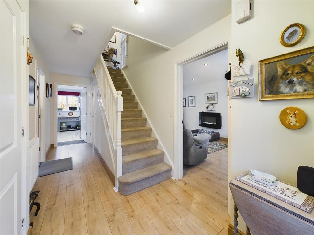 Bryn Uchaf, Bryn, Llanelli 4 bed detached house for sale £295,000
