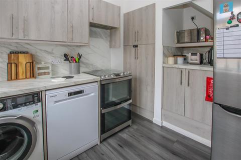 17 Railway Square, Brentwood, CM14 4LN