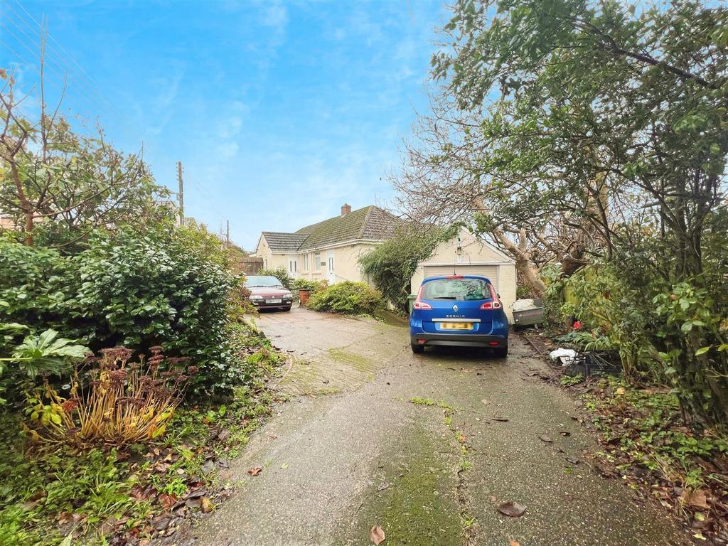 Barbican Lane, Barnstaple 2 bed semidetached house for sale £280,000