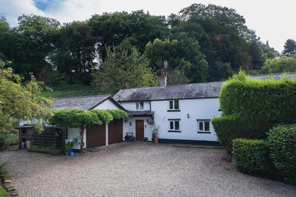 Luddington Hill, Utkinton 3 bed semidetached house for sale £585,000