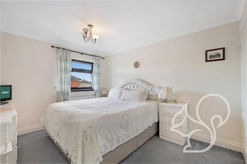 3 bedroom detached house for sale, Gainsborough Close, West Mersea Colchester CO5