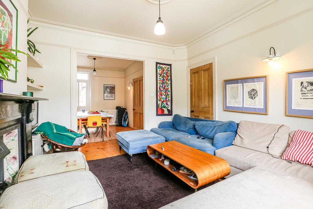 Bushey Hill Road, London, SE5 4 bed house for sale £1,200,000