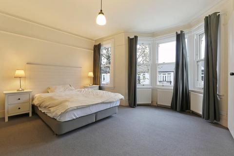 4 bedroom house for sale, Bushey Hill Road, London, SE5