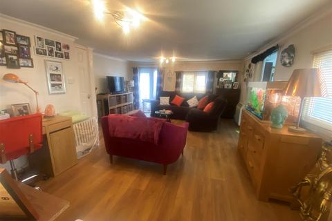 2 bedroom mobile home for sale - Breach Barns Lane, Waltham Abbey