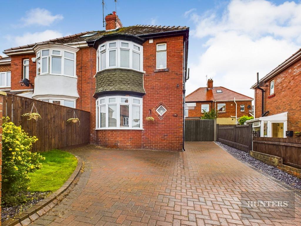 Dunmore Avenue, Fulwell, Sunderland 2 bed semidetached house for sale