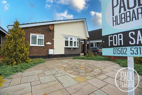 2 bedroom detached bungalow for sale, Gloucester Avenue, Oulton Broad, NR32