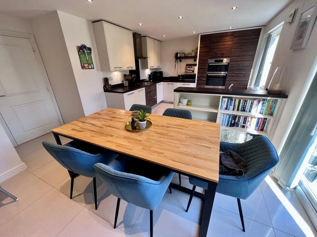 Tillage Close, Walmer Bridge, Preston, PR4 3 bed detached house for