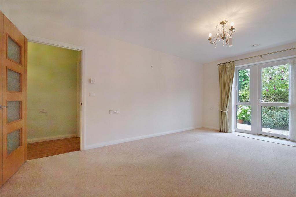 8562505-interior10-800.JPG
