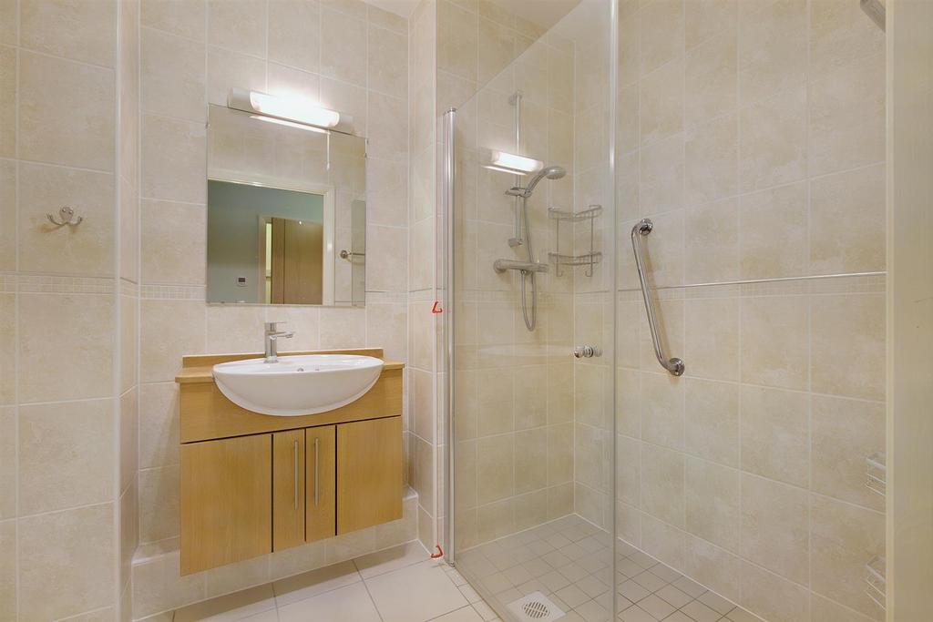 8562505-interior03-800.JPG