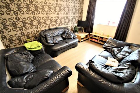 6 bedroom semi-detached house to rent - Walmsley Road, Hyde Park, Leeds, LS6 1NG